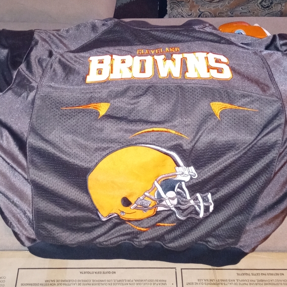 Cleveland Browns jersey with custom hoodie - Picture 1 of 10